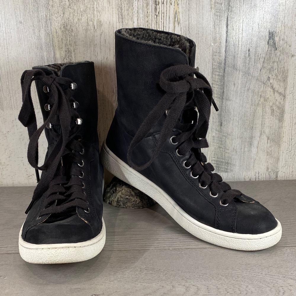 UGG Hi-Top Sneakers -US 7.5